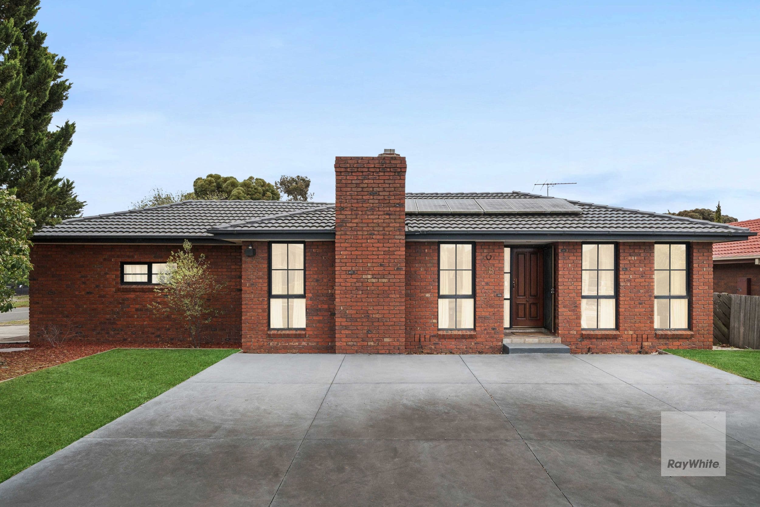 18 Lady Nelson , Taylors Lakes VIC 3038, Taylors Lakes - Image 1