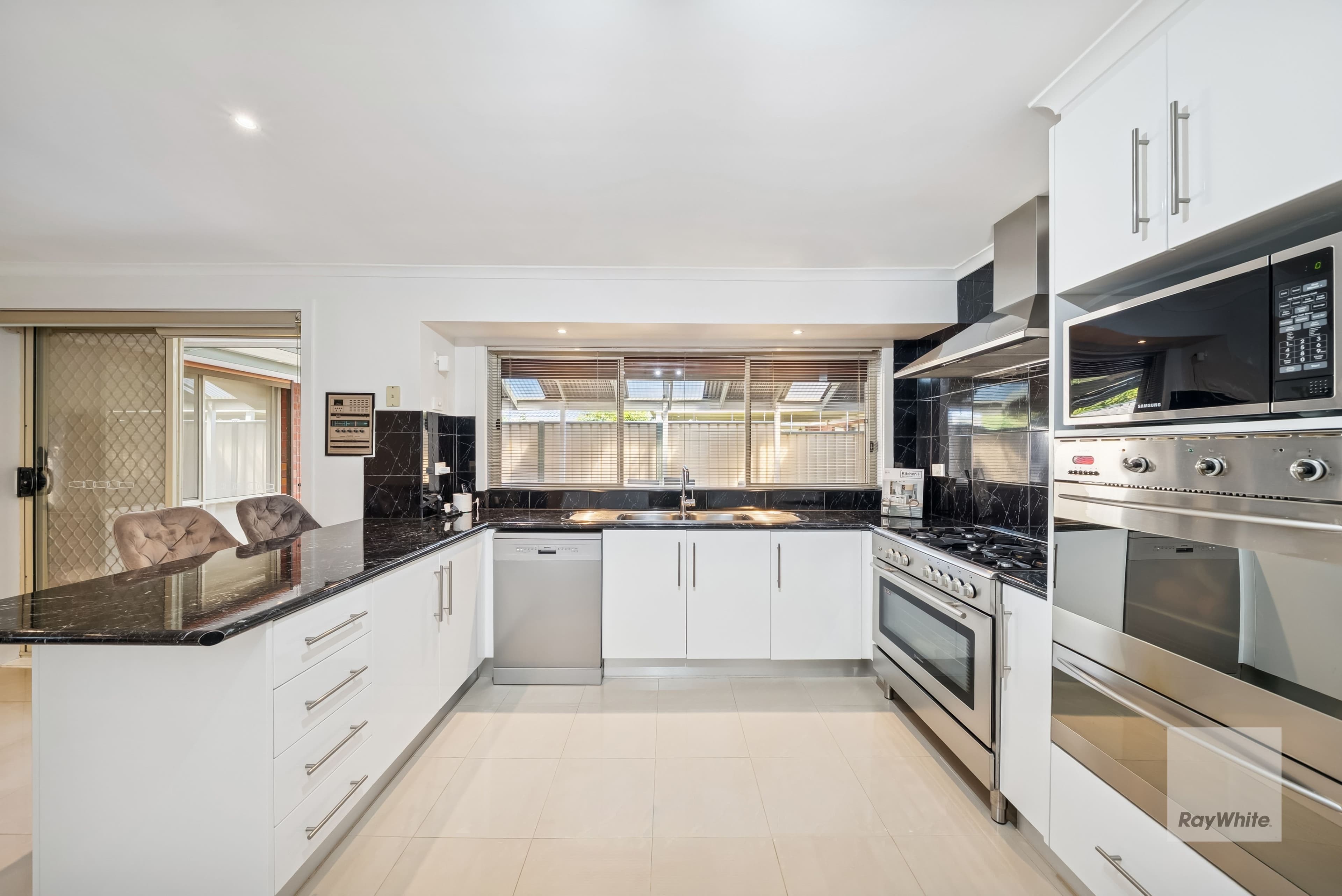 1 Attley Court , Keilor Downs VIC 3038, Keilor Downs - Thumbnail 2