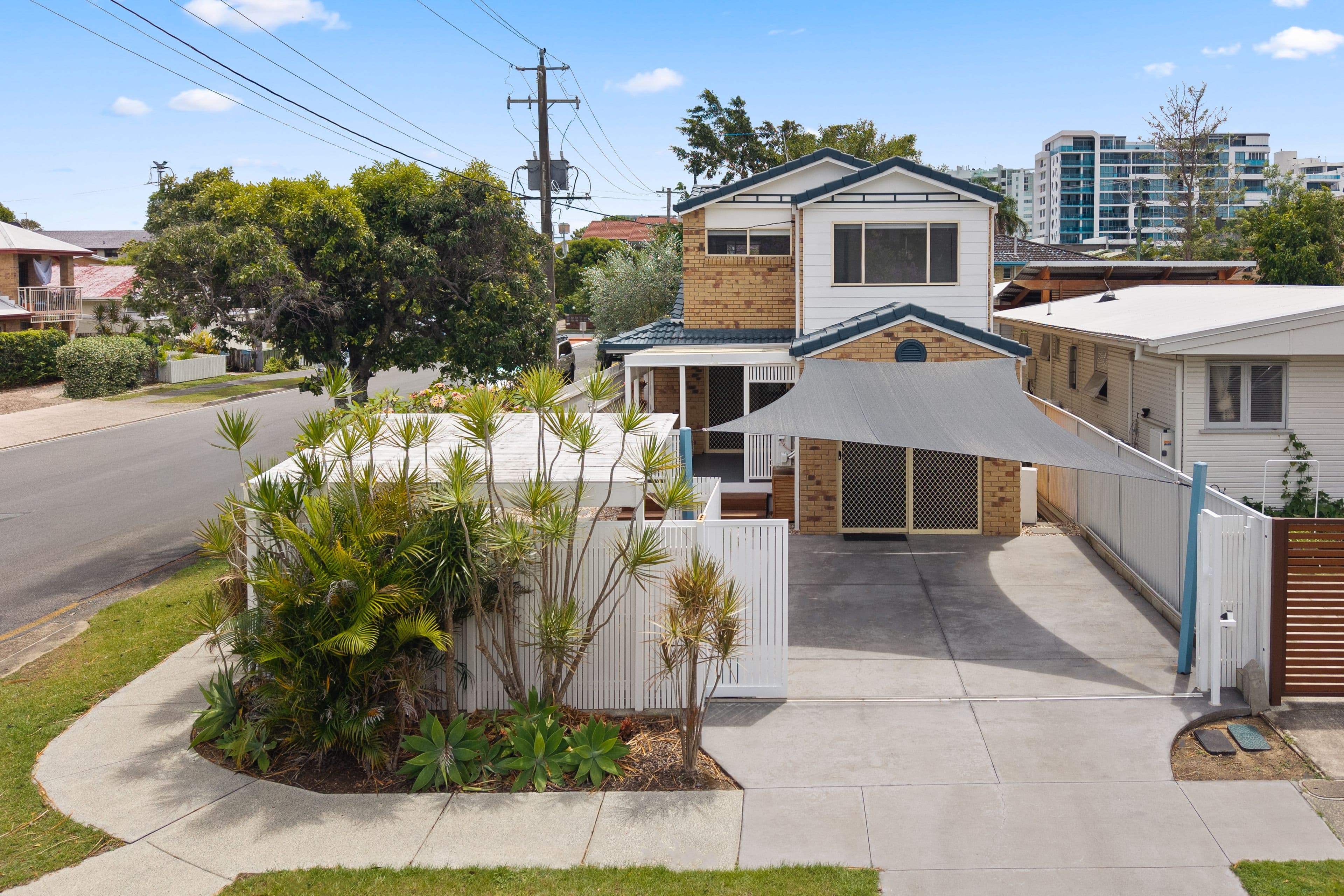 21 Baker Avenue , Labrador QLD 4215, Labrador - Image 1