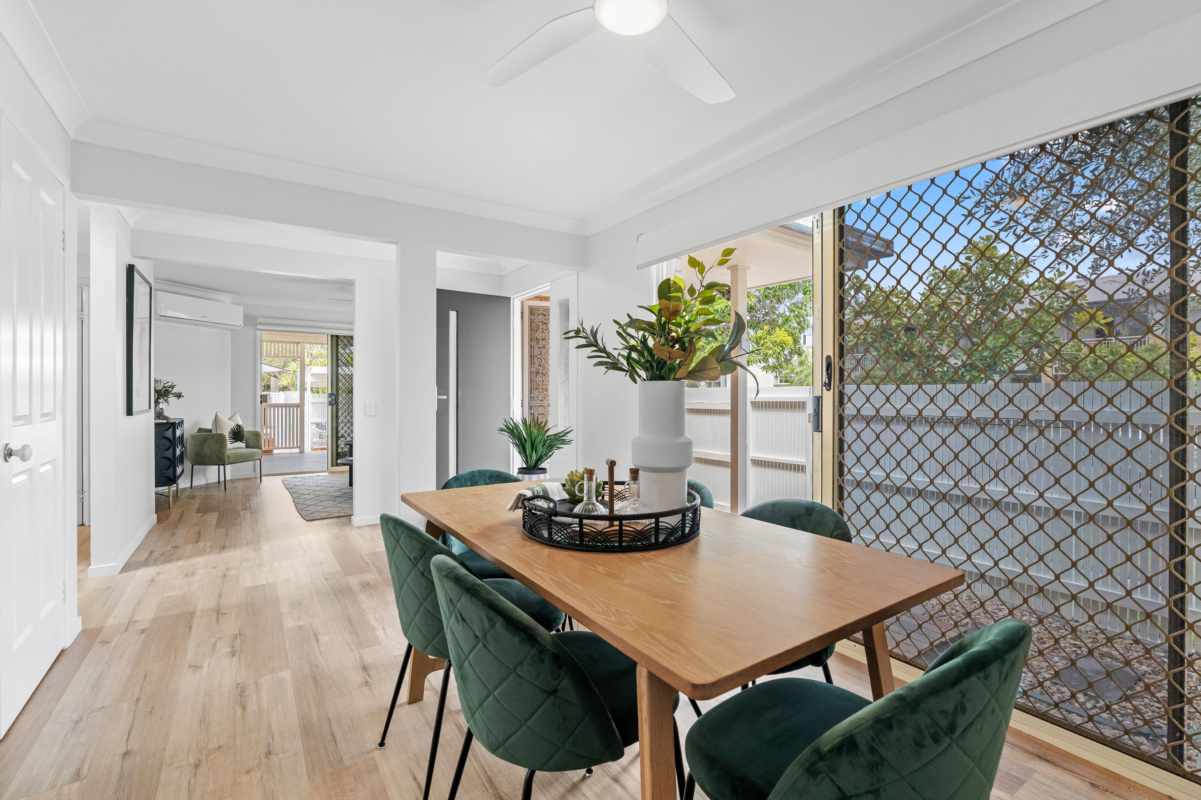 21 Baker Avenue , Labrador QLD 4215, Labrador - Thumbnail 8