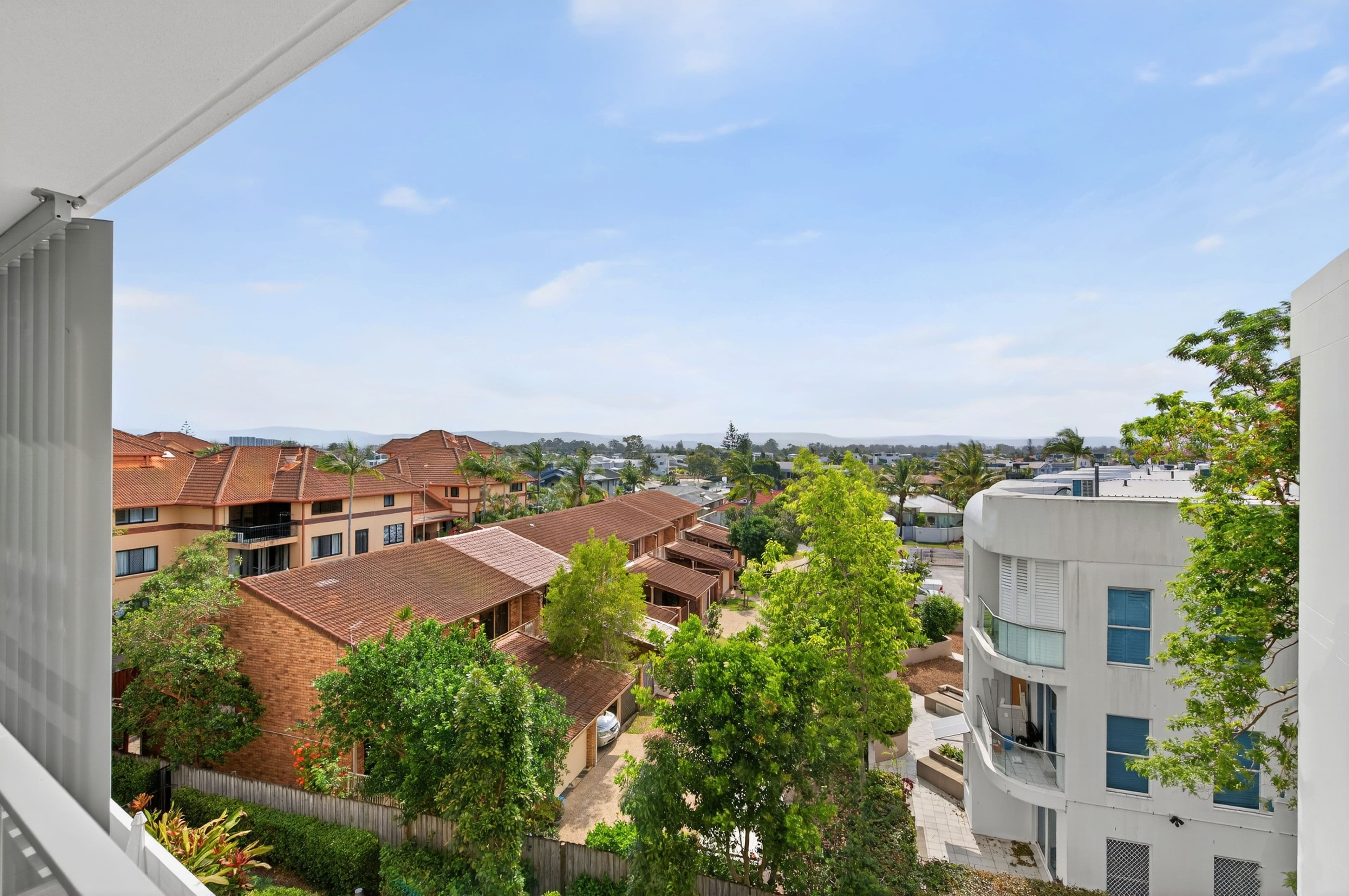 33 T E Peters Drive , Broadbeach Waters QLD 4218, Broadbeach Waters - Thumbnail 4