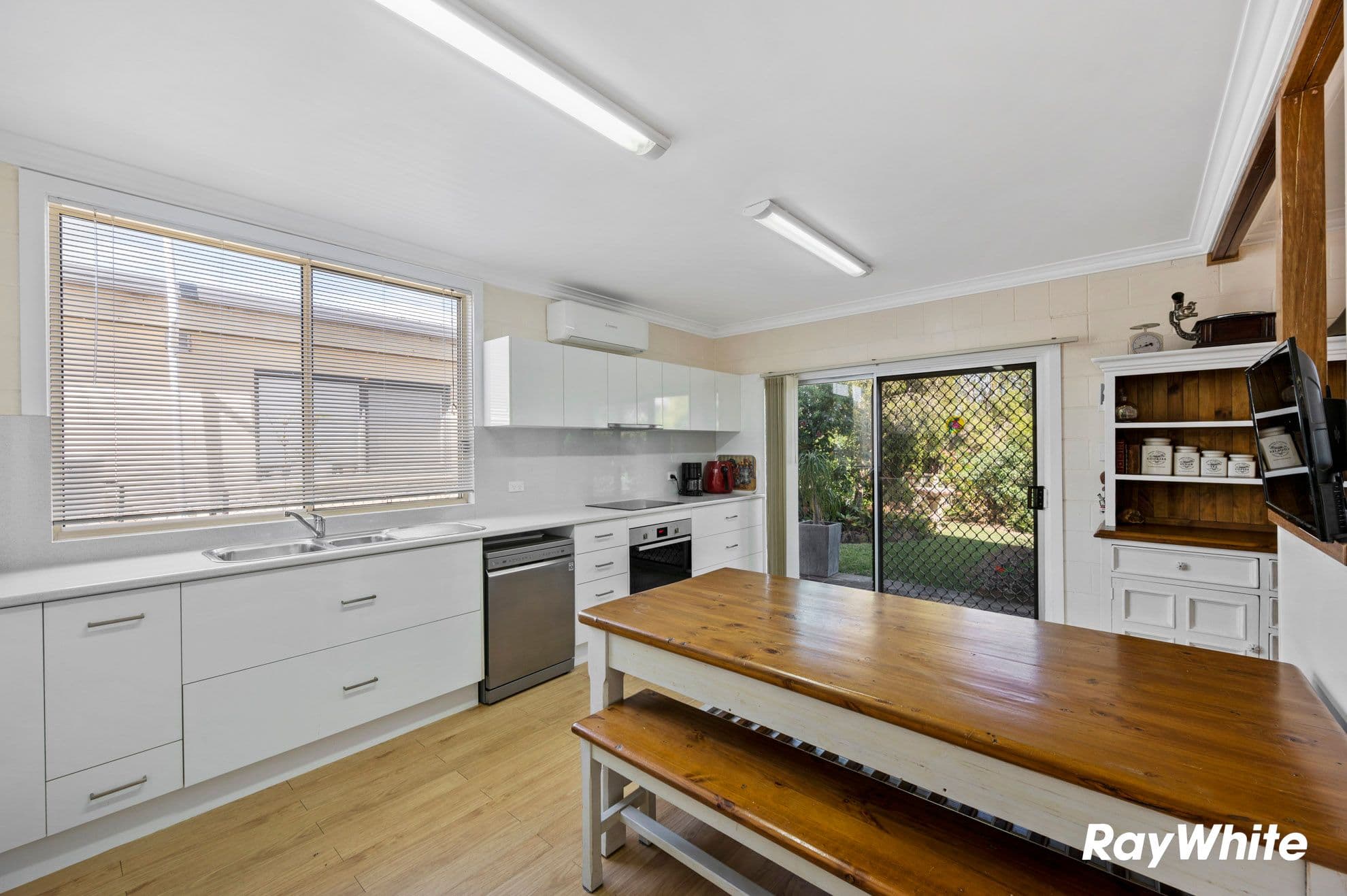 34 Deakin Parade , Tomakin NSW 2537, Tomakin - Thumbnail 5