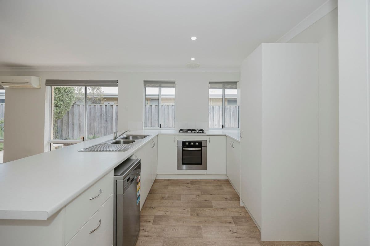 26 Spinifex Loop , Yanchep WA 6035, Yanchep - Thumbnail 7