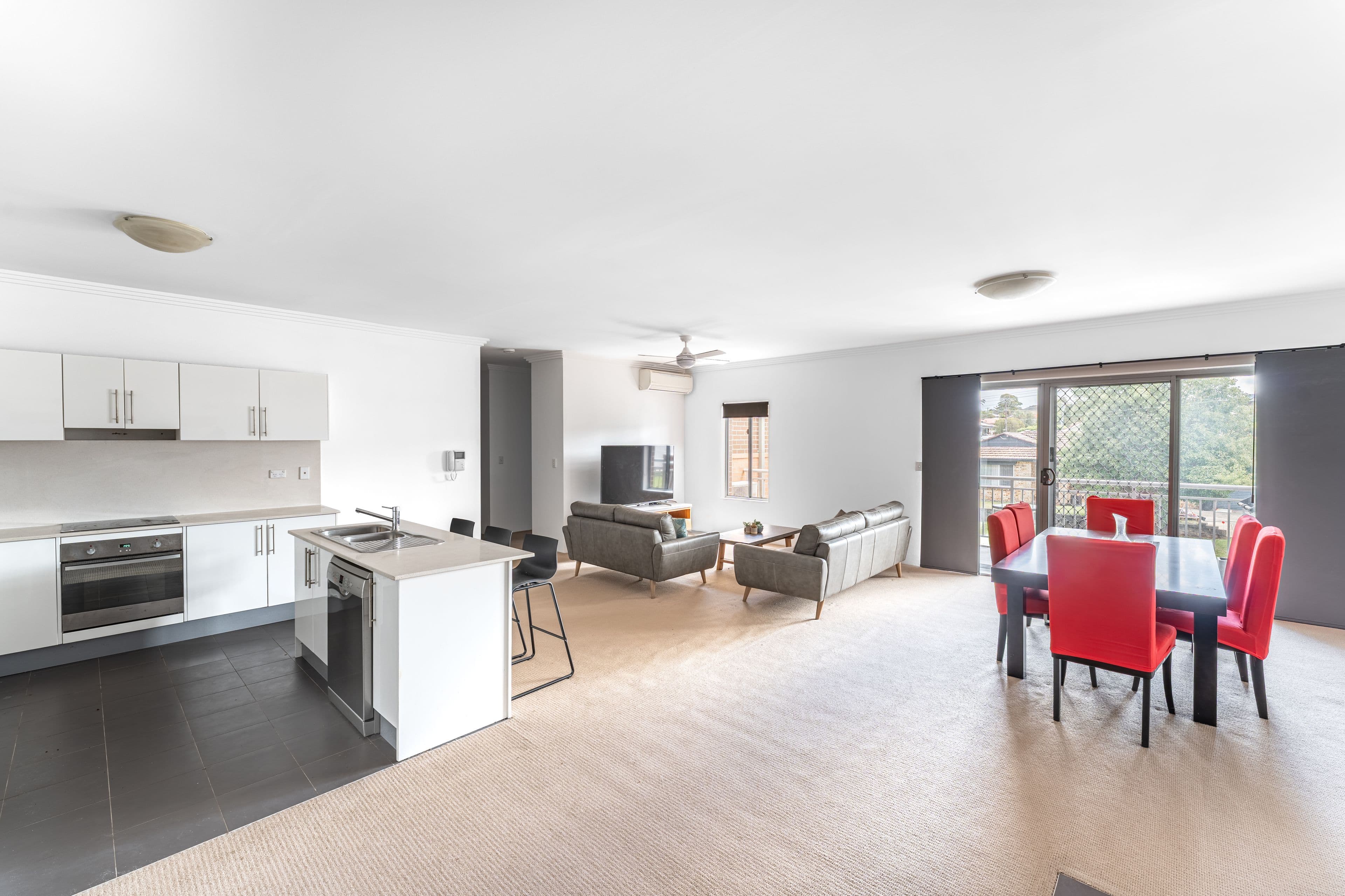 15 Stuart Street , Helensburgh NSW 2508, Helensburgh - Image 1