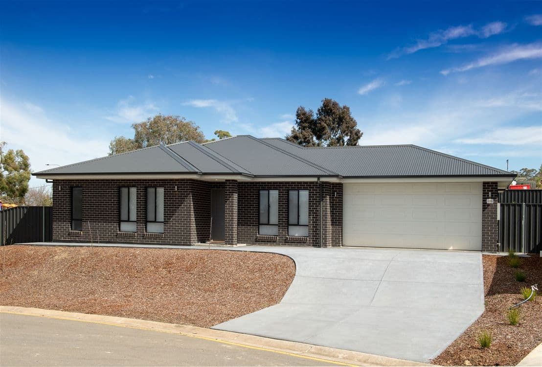 1 Jervois Street, NAIRNE, SA 5252, Nairne - Image 1