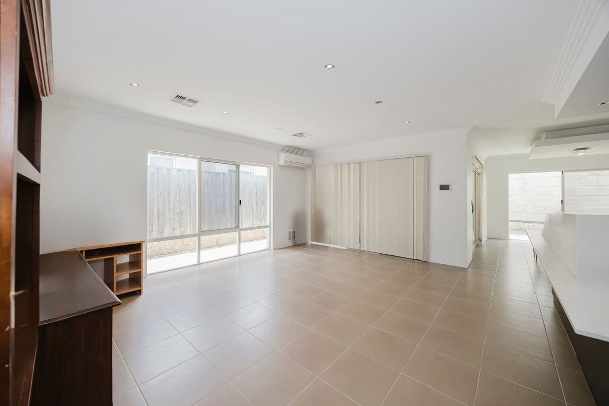 68 Beachside Parade , Yanchep WA 6035, Yanchep - Thumbnail 4