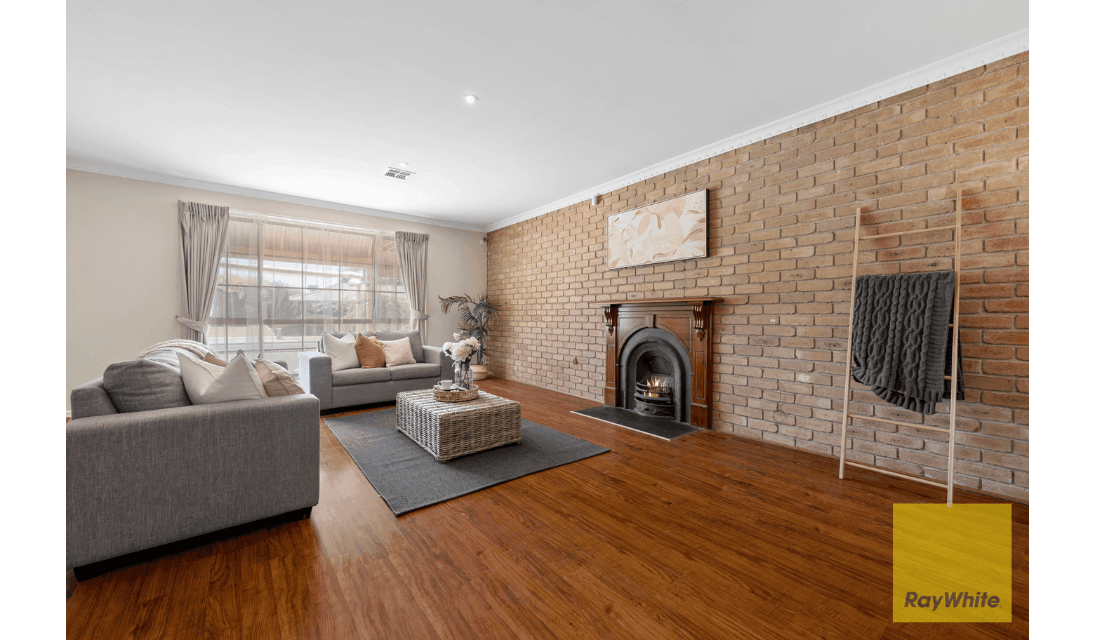 31 Cahill Drive, Brookfield - Thumbnail 4