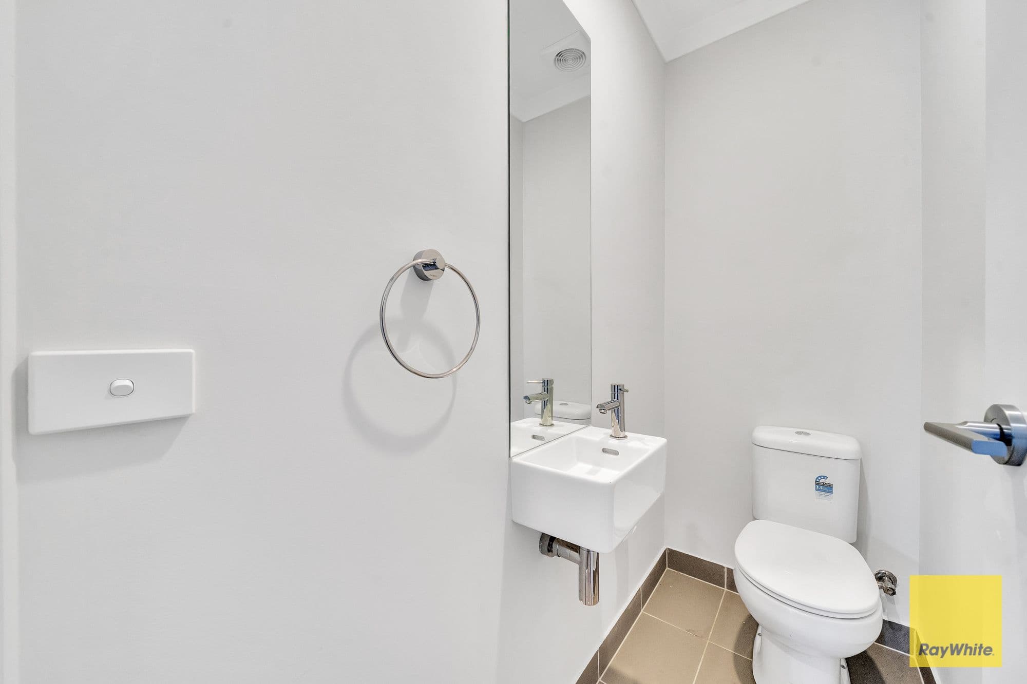 12 Pendower Way , Werribee VIC 3030, Werribee - Thumbnail 7