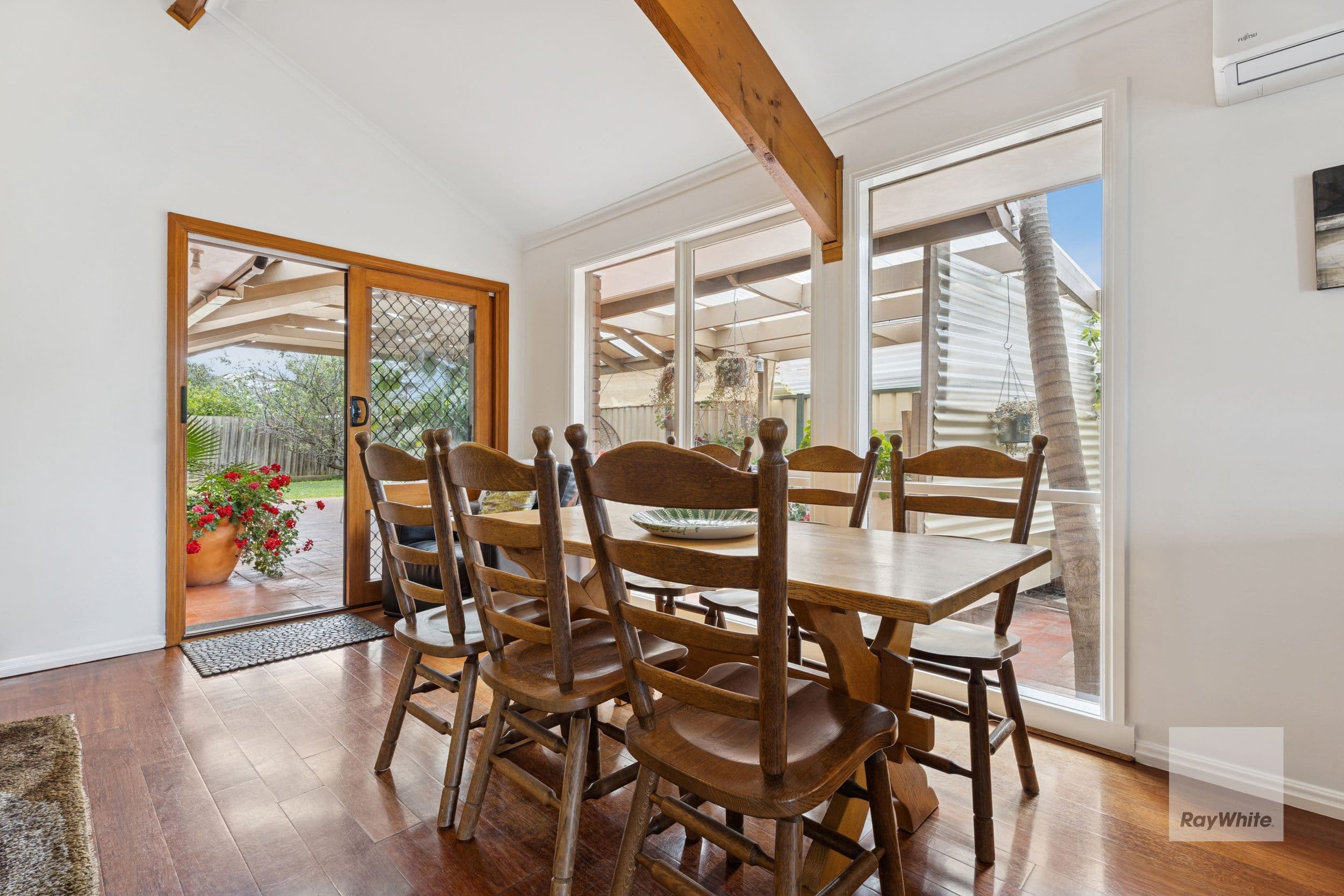 28 Morcambe Crescent , Keilor Downs VIC 3038, Keilor Downs - Thumbnail 6