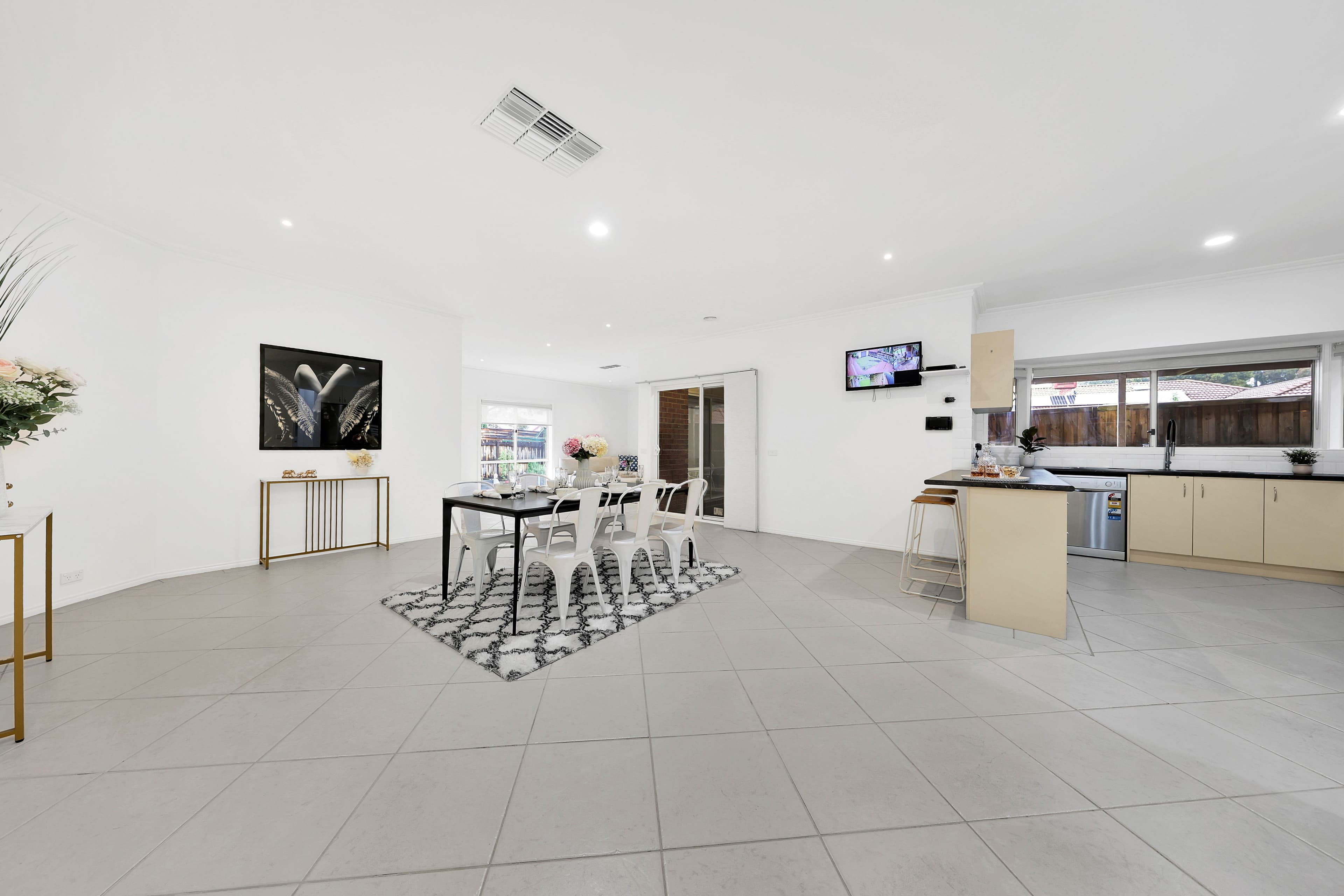80 Trinity Way, South Morang - Thumbnail 3
