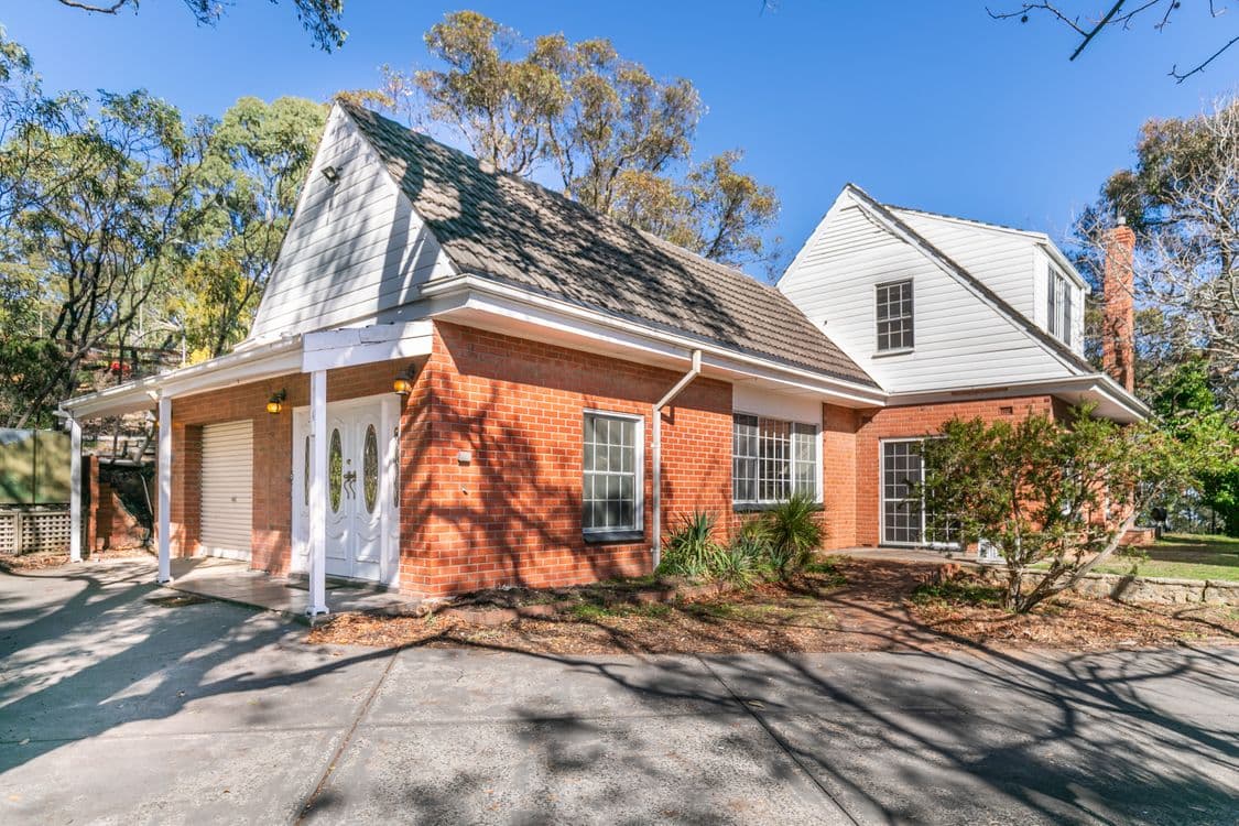 33 Emmett Road, CRAFERS WEST, SA 5152, Crafers West - Image 1