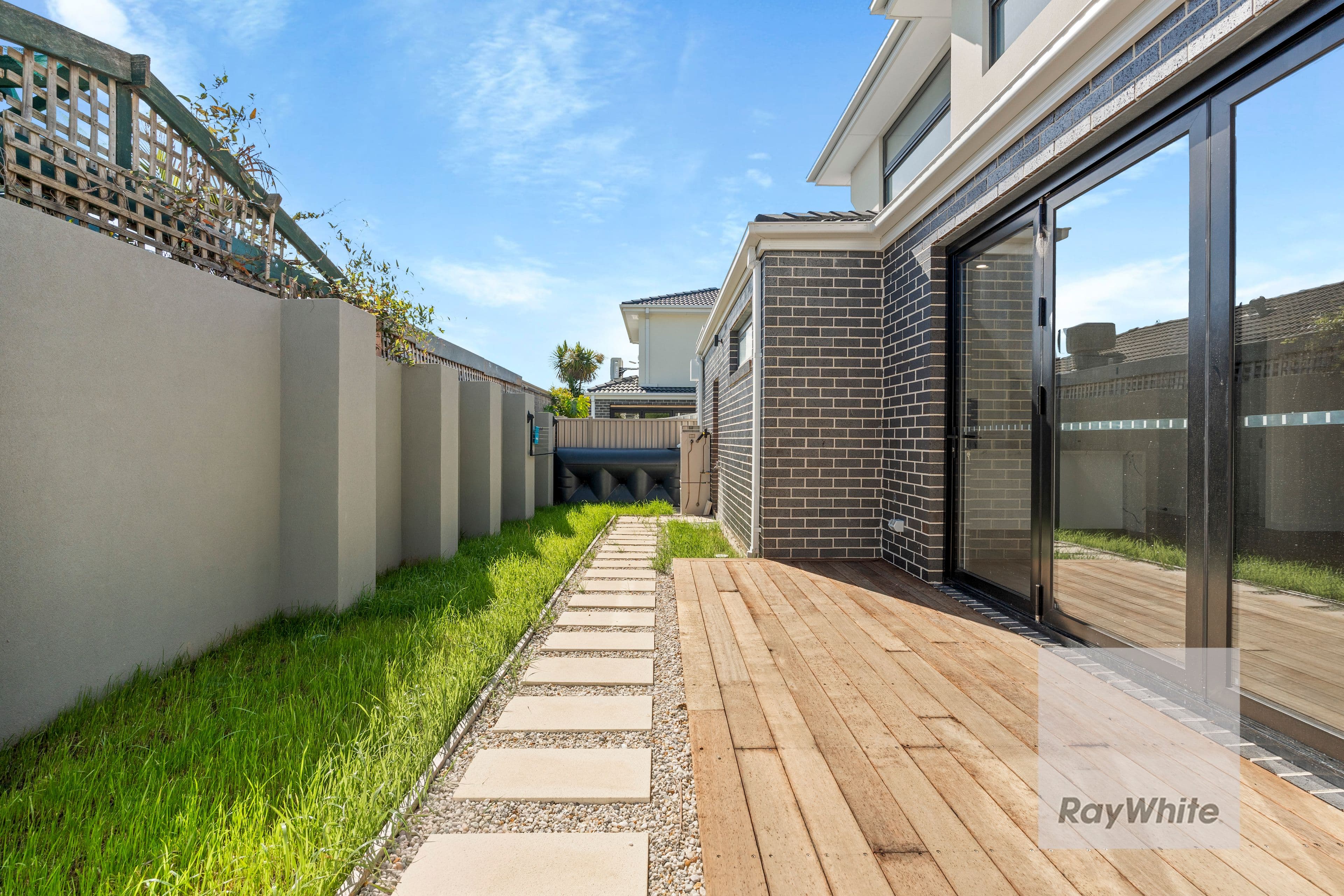 10 Olympic Street , Bundoora VIC 3083, Bundoora - Thumbnail 8