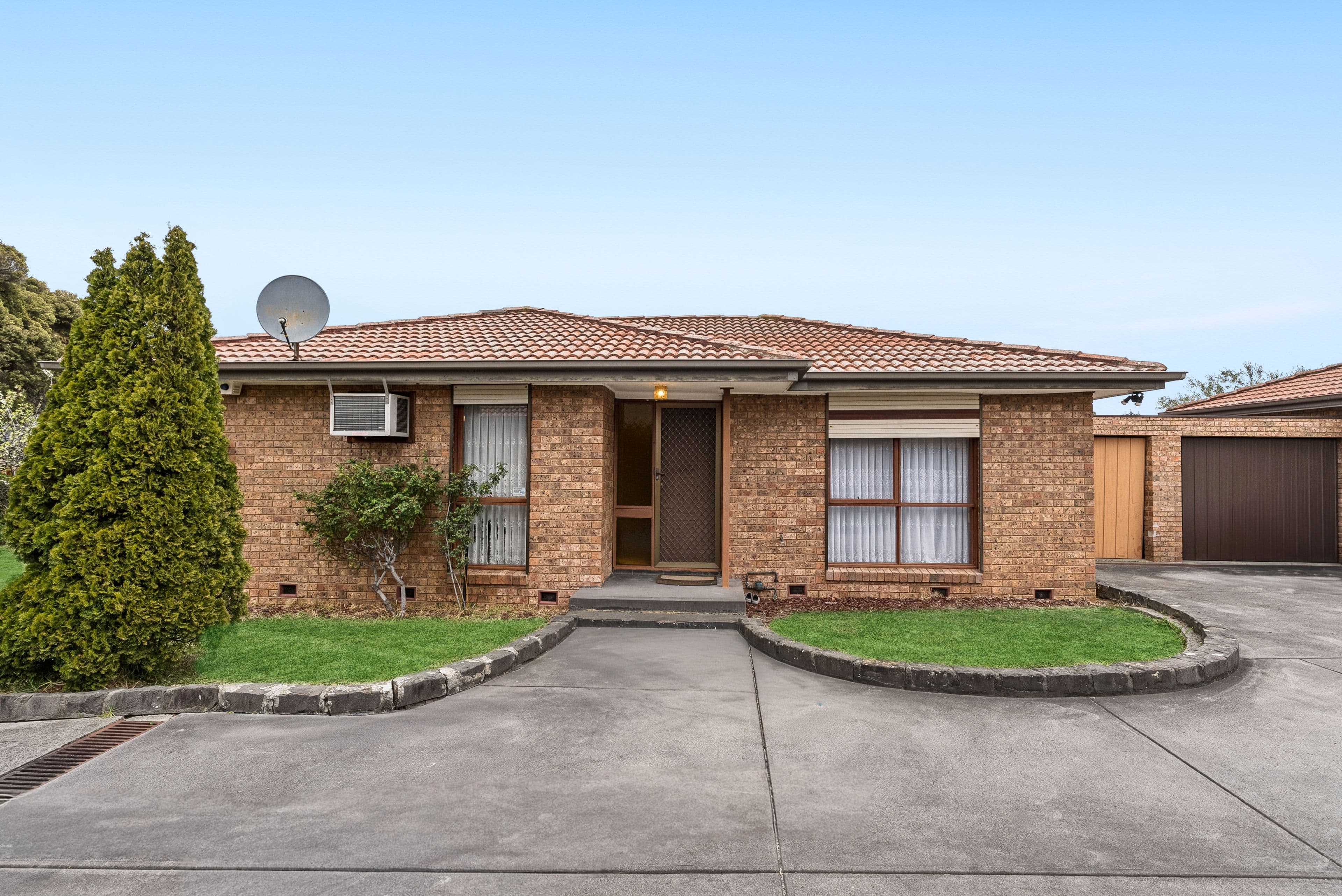 27 Whitelaw Street , Reservoir VIC 3073, Reservoir - Image 1