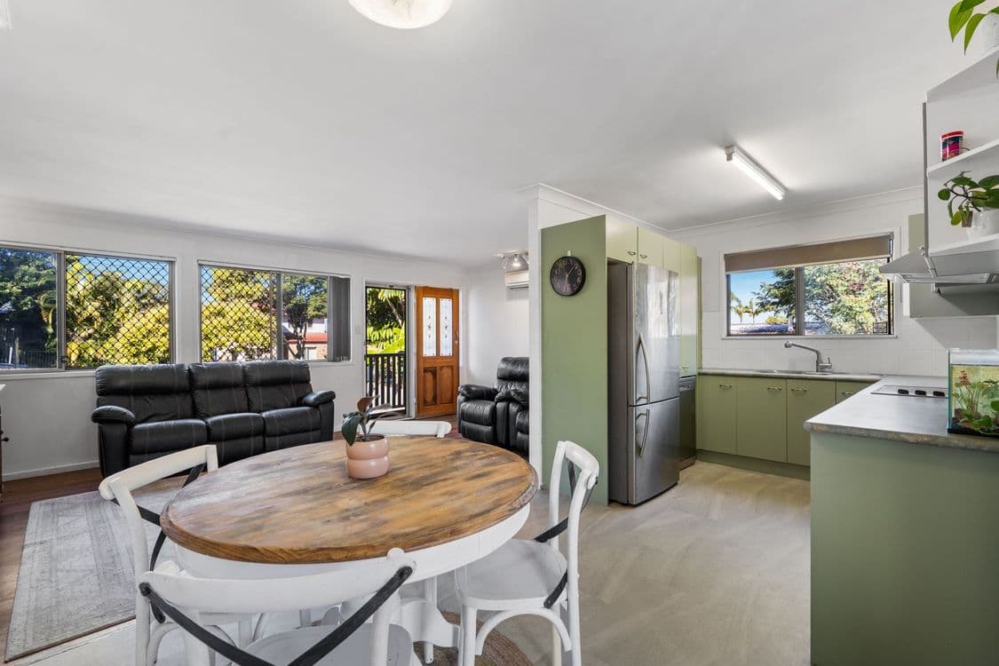 18 Welbeck Street, LOGAN CENTRAL, QLD 4114, Logan Central - Thumbnail 4
