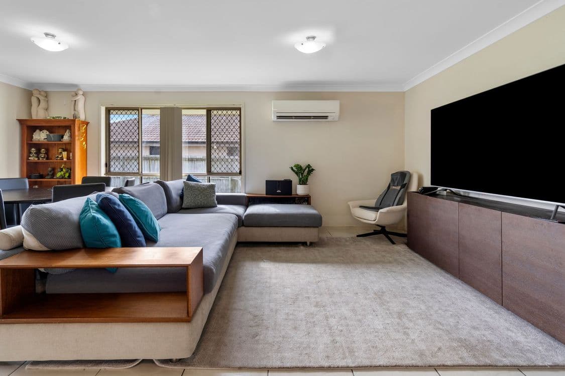 51 Lockyer Place, CRESTMEAD, QLD 4132, Crestmead - Thumbnail 4