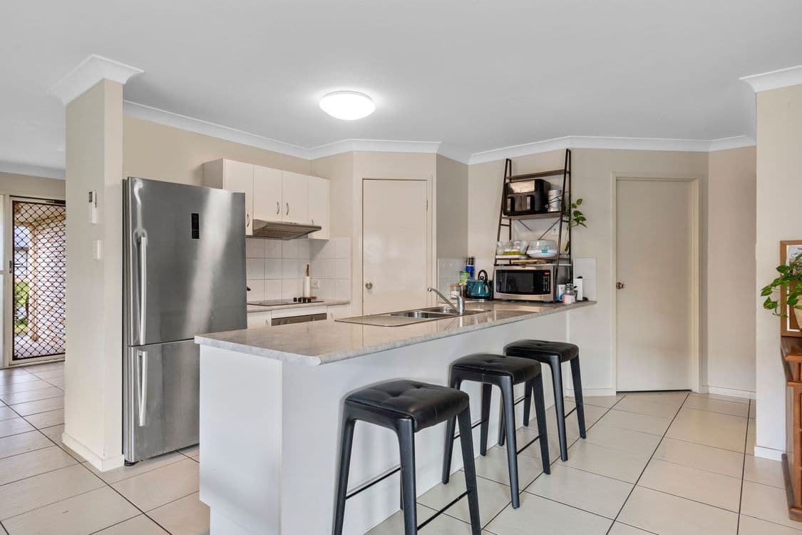 51 Lockyer Place, CRESTMEAD, QLD 4132, Crestmead - Thumbnail 5