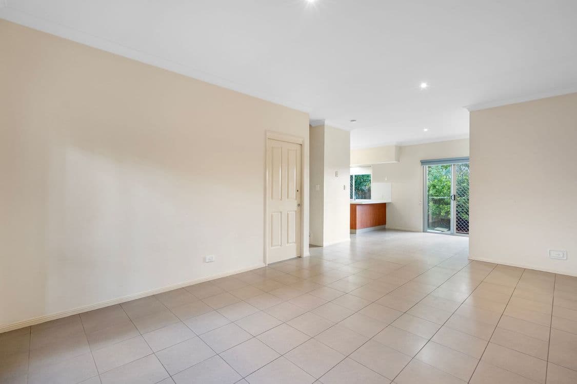 83/18 Mornington Court, CALAMVALE, QLD 4116, Calamvale - Thumbnail 2