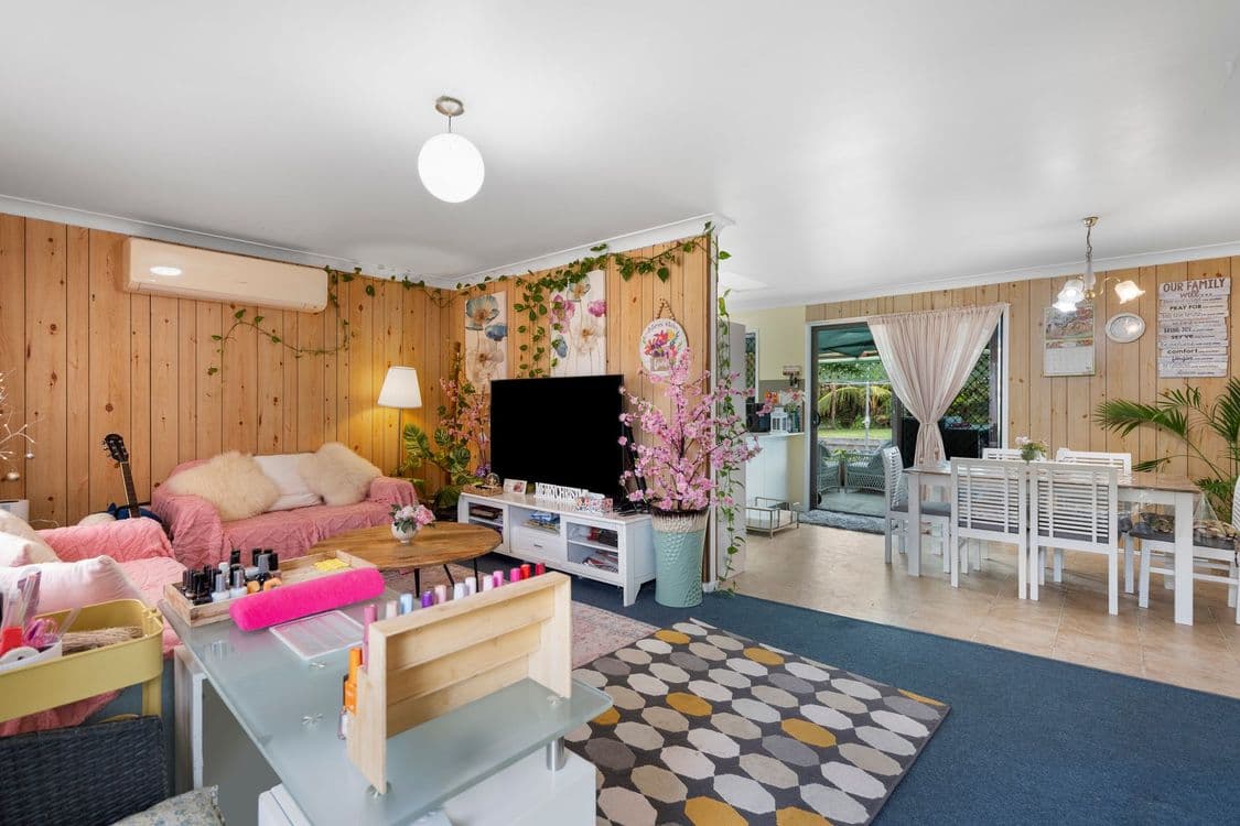 37 Ironwood Street, CRESTMEAD, QLD 4132, Crestmead - Thumbnail 2