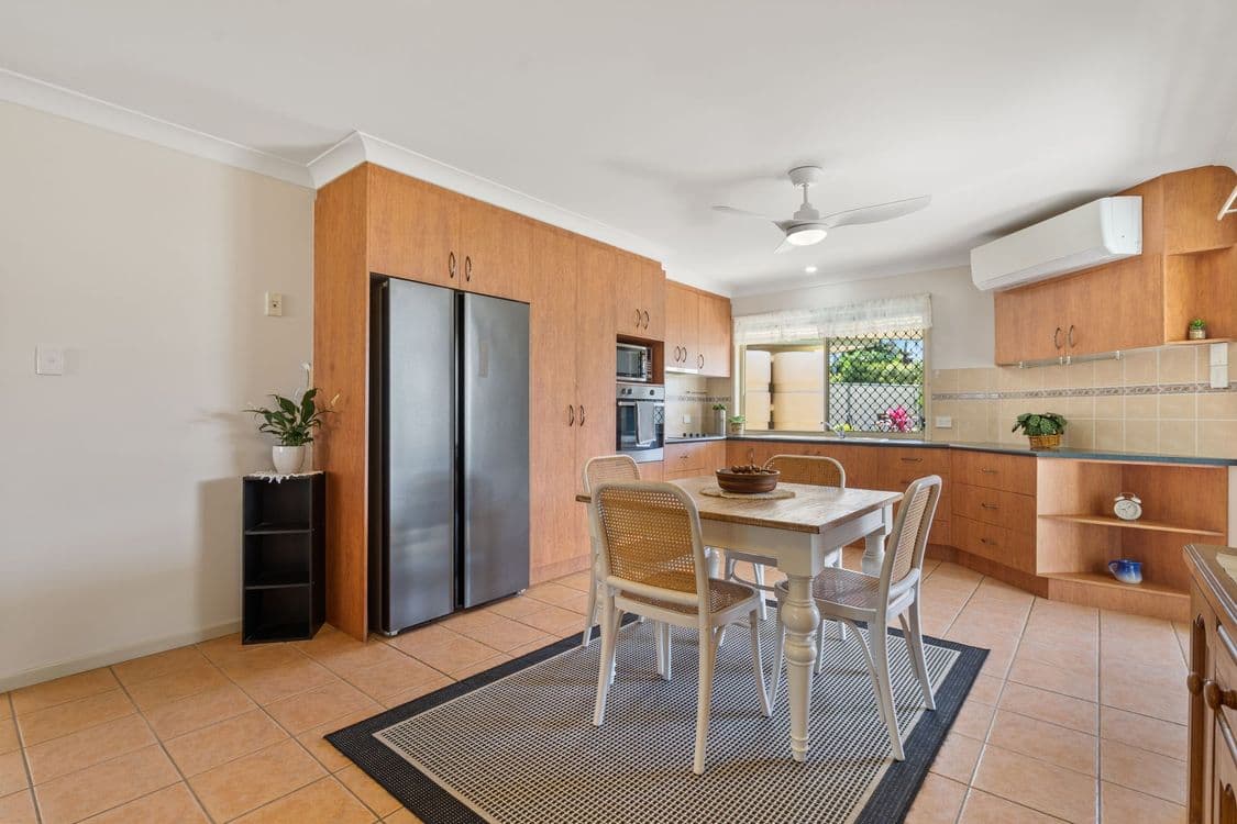 209 Ridgewood Road, ALGESTER, QLD 4115, Algester - Thumbnail 4