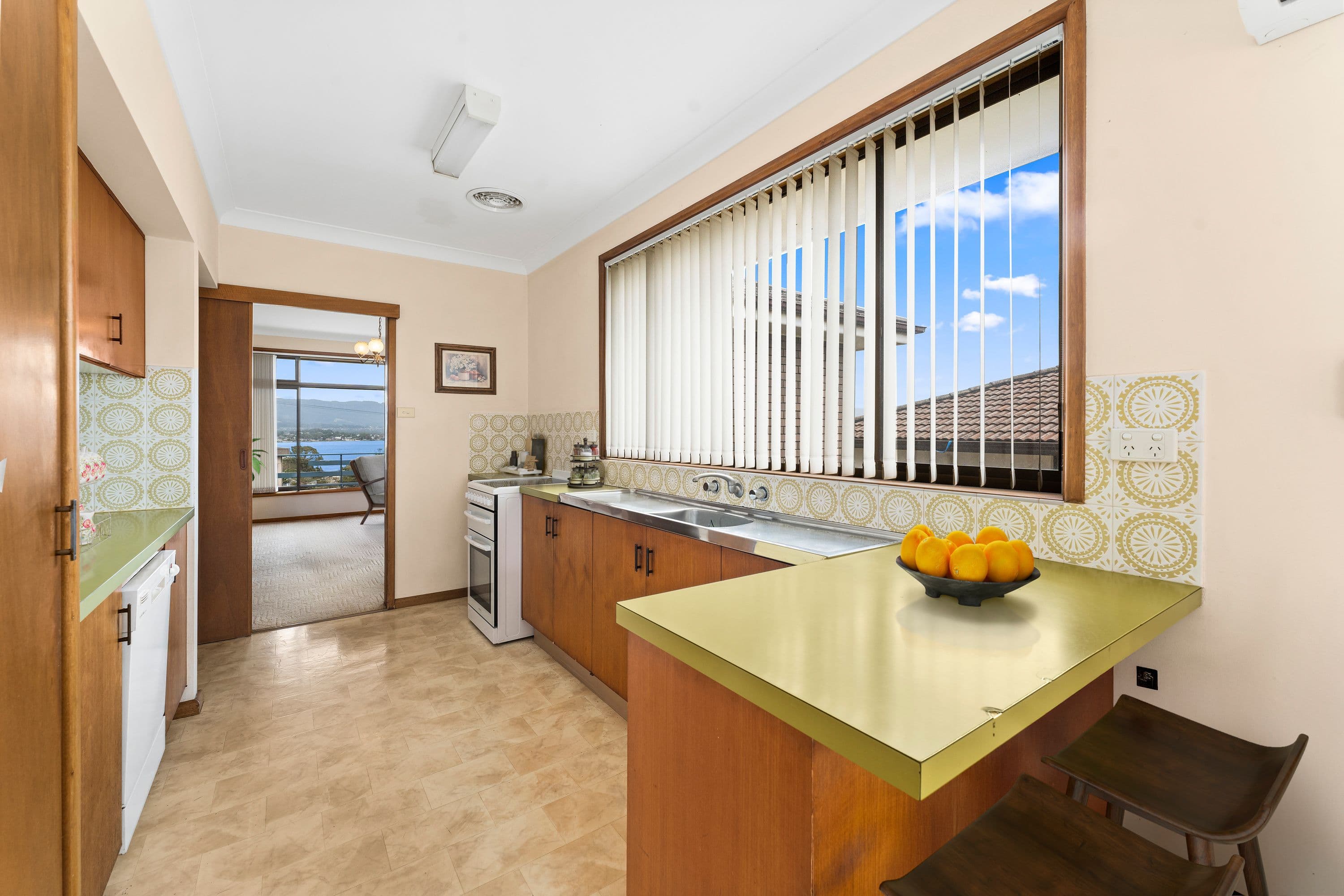 179 Landy Drive , Mount Warrigal NSW 2528, Mount Warrigal - Thumbnail 4