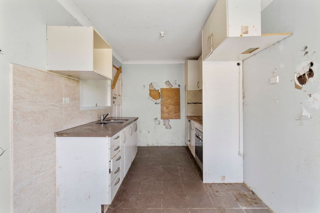 11 Ash Avenue, WOODRIDGE, QLD 4114, Woodridge - Thumbnail 4
