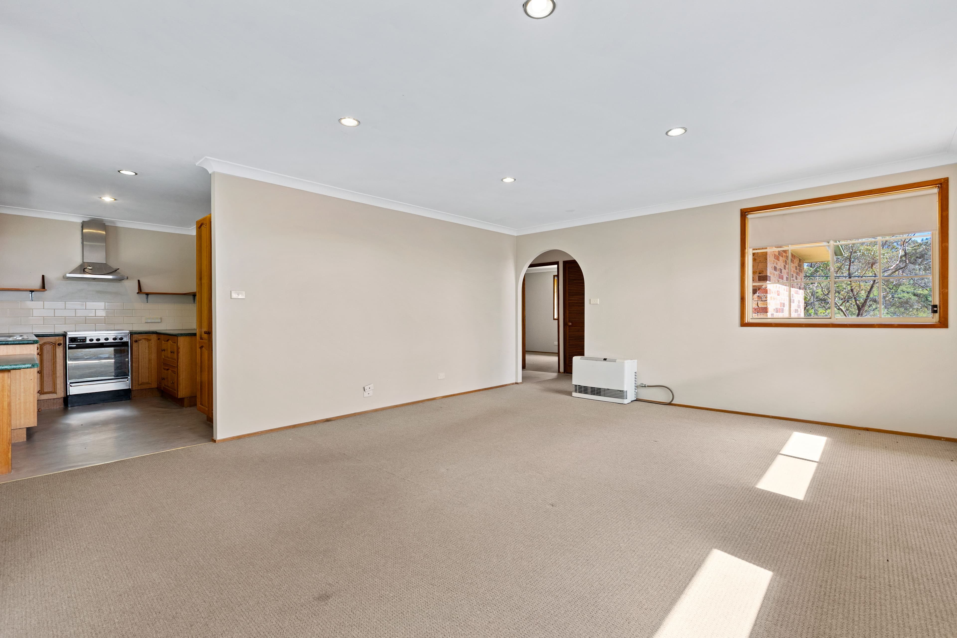 25 Radiance Avenue , Blackheath NSW 2785, Blackheath - Thumbnail 2