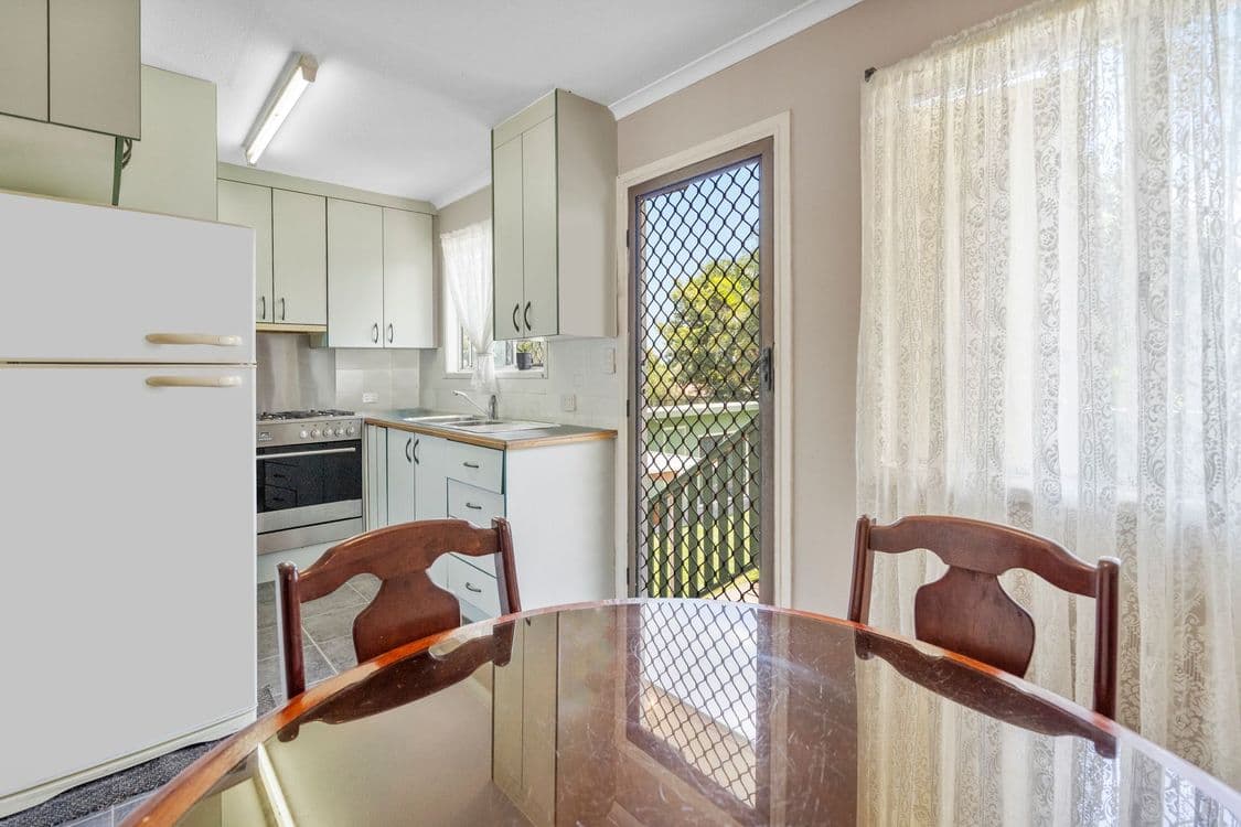 12 Coachwood Street, CRESTMEAD, QLD 4132, Crestmead - Thumbnail 6