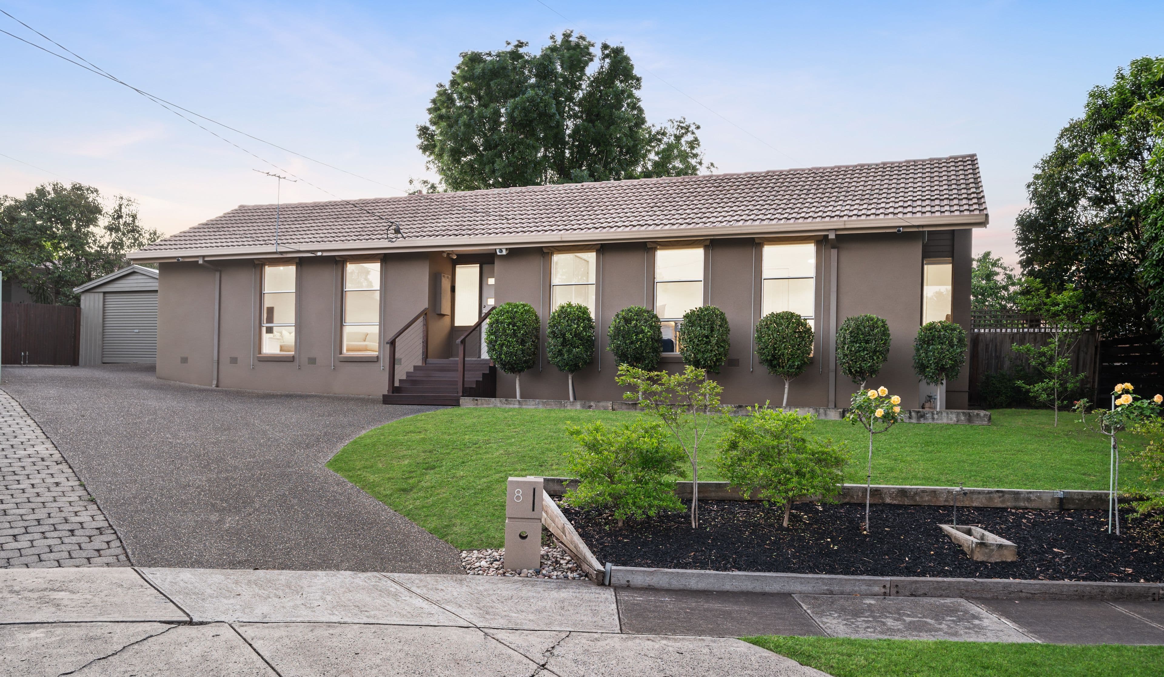 8 Drake Close , Gladstone Park VIC 3043, Gladstone Park - Image 1
