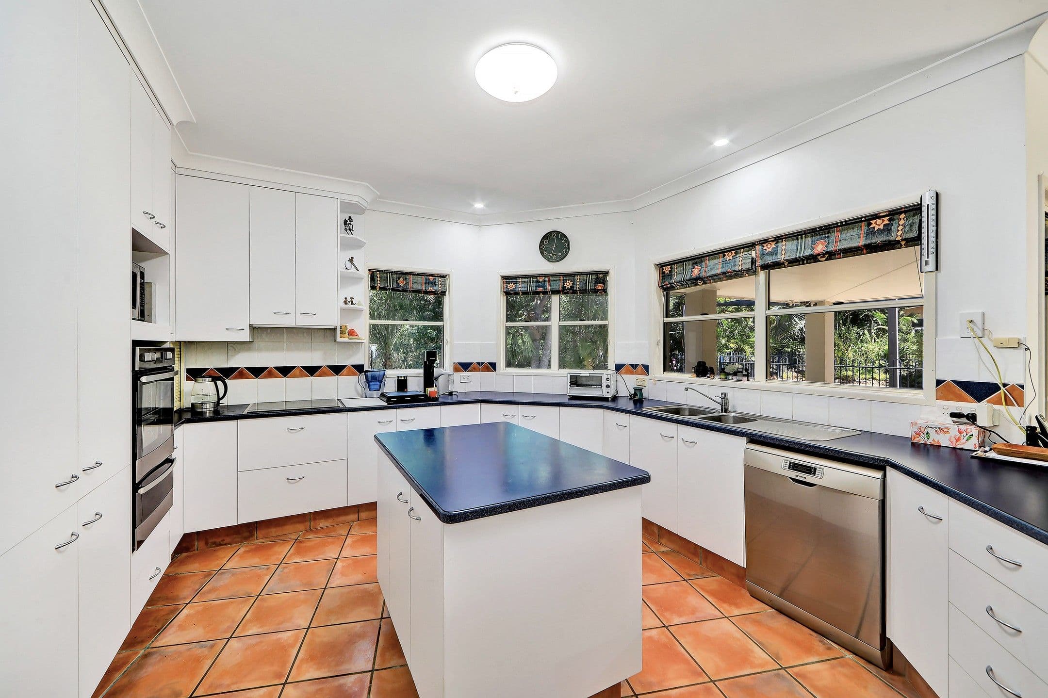 207 Sylvan Drive , Moore Park Beach QLD 4670, Moore Park Beach - Thumbnail 6