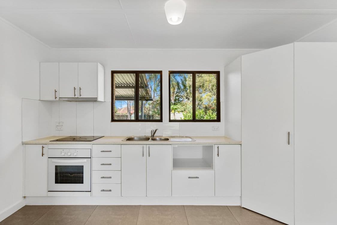 23 Sylvania Street, LOGAN CENTRAL, QLD 4114, Logan Central - Thumbnail 8