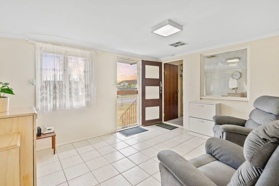 62 Cormie Street, LOGAN CENTRAL, QLD 4114, Logan Central - Thumbnail 2