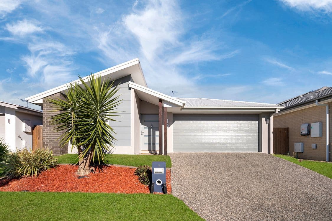 8 Skyring Street, GREENBANK, QLD 4124, Greenbank - Image 1