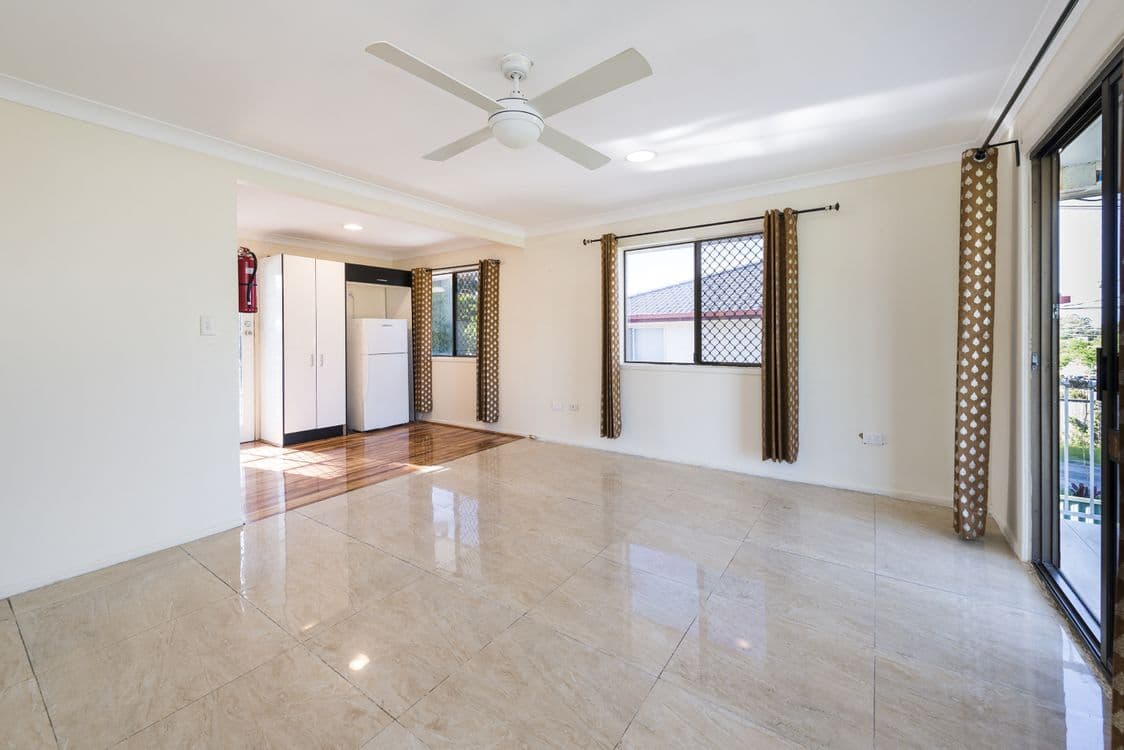 25 Limerick Drive, CRESTMEAD, QLD 4132, Crestmead - Thumbnail 3