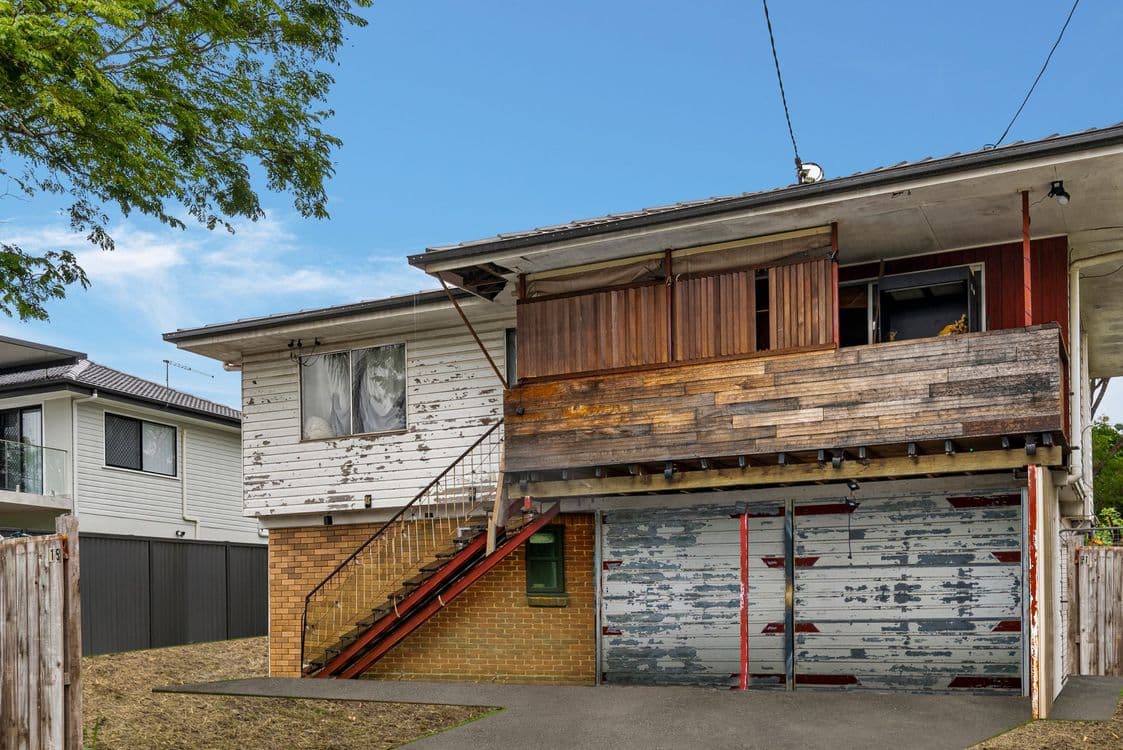 15 Attunga Street, KINGSTON, QLD 4114, Kingston - Image 1