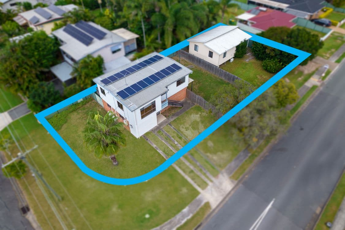 33-33a Aquarius Drive, KINGSTON, QLD 4114, Kingston - Image 1
