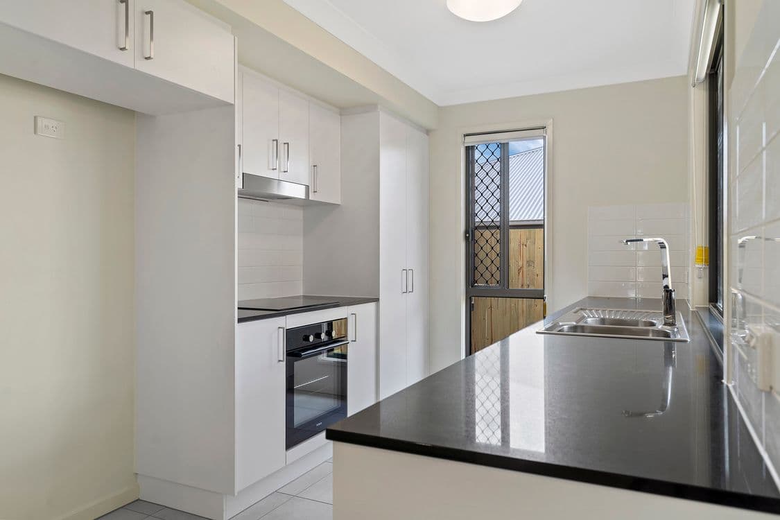 1 & 2/64 Higyed Road, LOGAN RESERVE, QLD 4133, Logan Reserve - Thumbnail 6