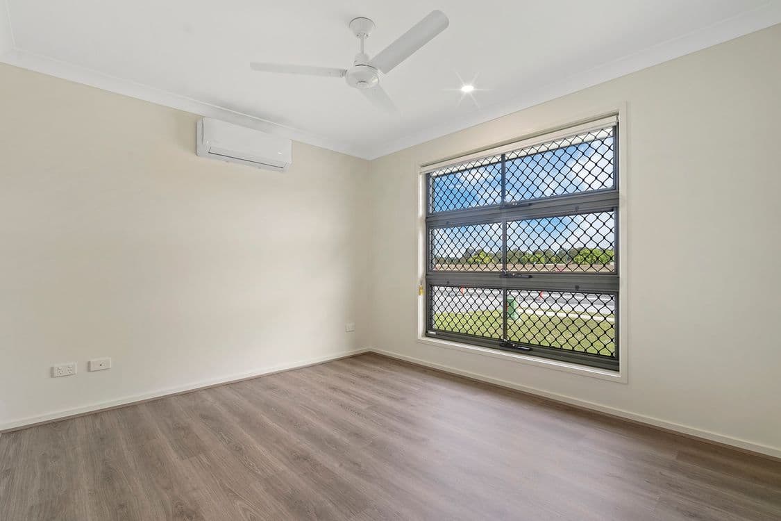 1 & 2/64 Higyed Road, LOGAN RESERVE, QLD 4133, Logan Reserve - Thumbnail 7