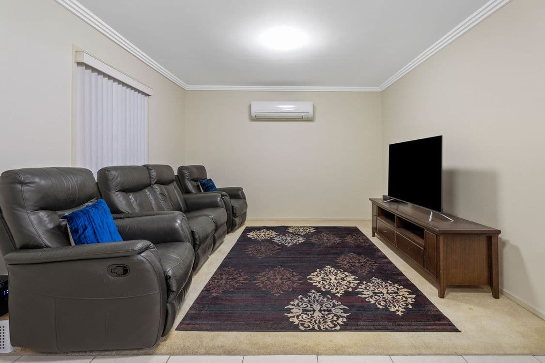 142 Railway Parade, WOODRIDGE, QLD 4114, Woodridge - Thumbnail 4