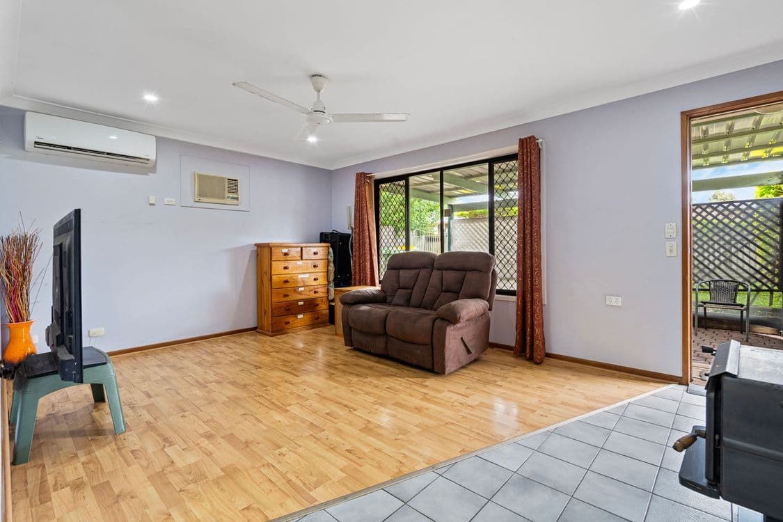 112 Hakea Street, CRESTMEAD, QLD 4132, Crestmead - Thumbnail 4