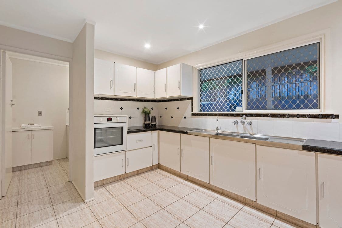 3 Marland Street, KENMORE, QLD 4069, Kenmore - Thumbnail 8