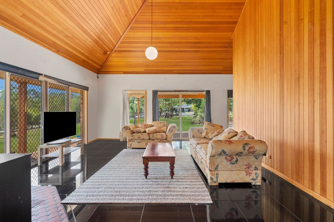 2-4 Tigercat Court, GREENBANK, QLD 4124, Greenbank - Thumbnail 6