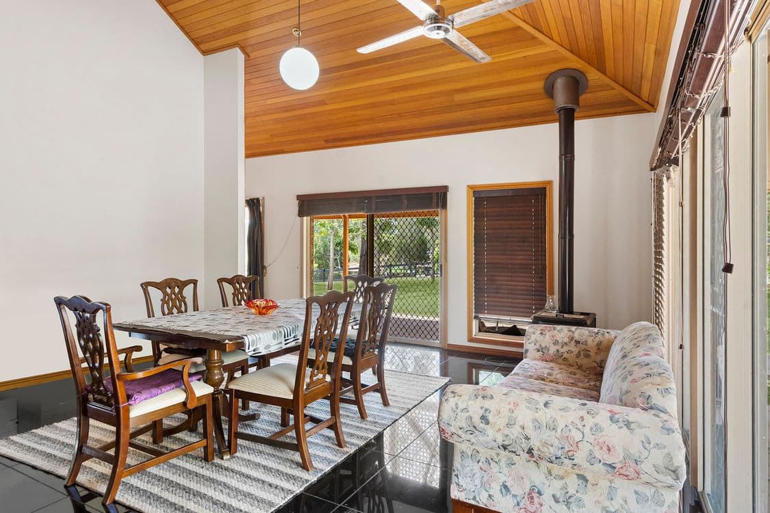 2-4 Tigercat Court, GREENBANK, QLD 4124, Greenbank - Thumbnail 7