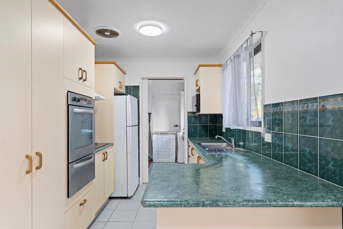 10 Emerald Street, MARSDEN, QLD 4132, Marsden - Thumbnail 6