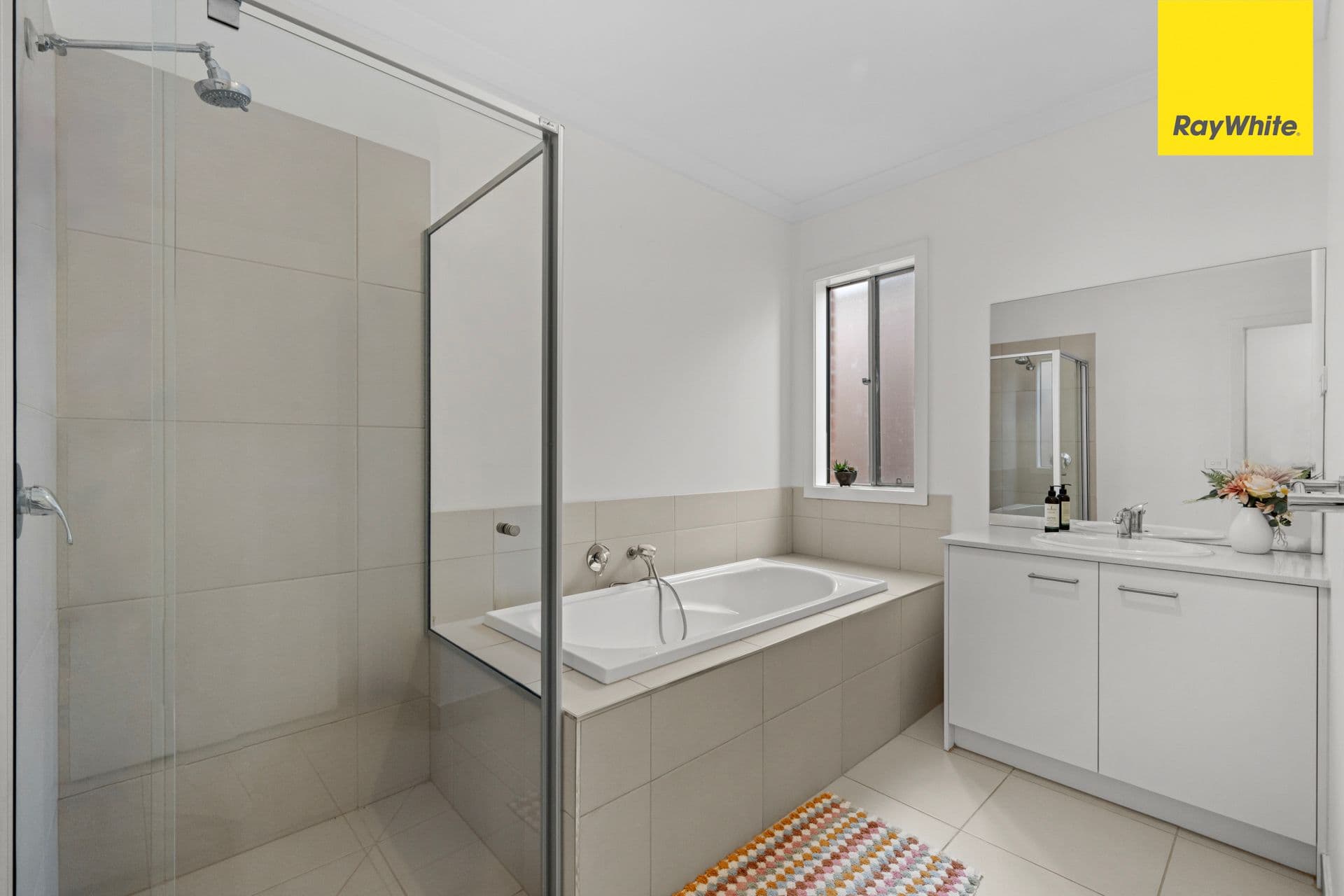 17 Houston Drive , THORNHILL PARK VIC 3335, Thornhill Park - Thumbnail 4