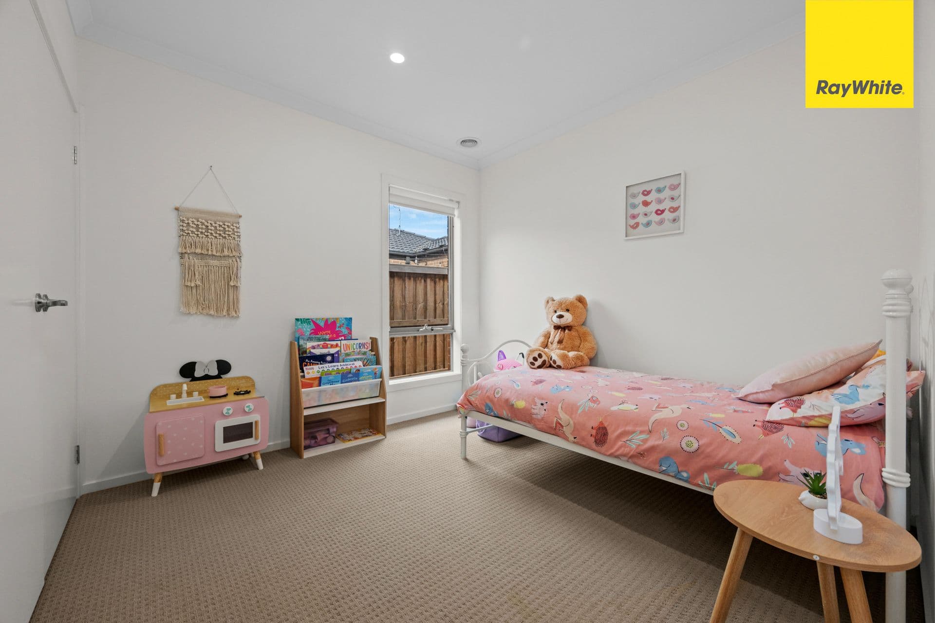 17 Houston Drive , THORNHILL PARK VIC 3335, Thornhill Park - Thumbnail 5