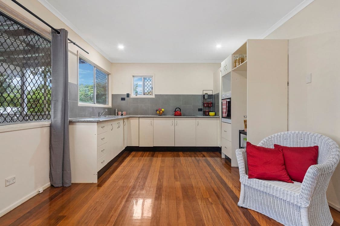 16 Curry Street, LOGAN CENTRAL, QLD 4114, Logan Central - Thumbnail 5