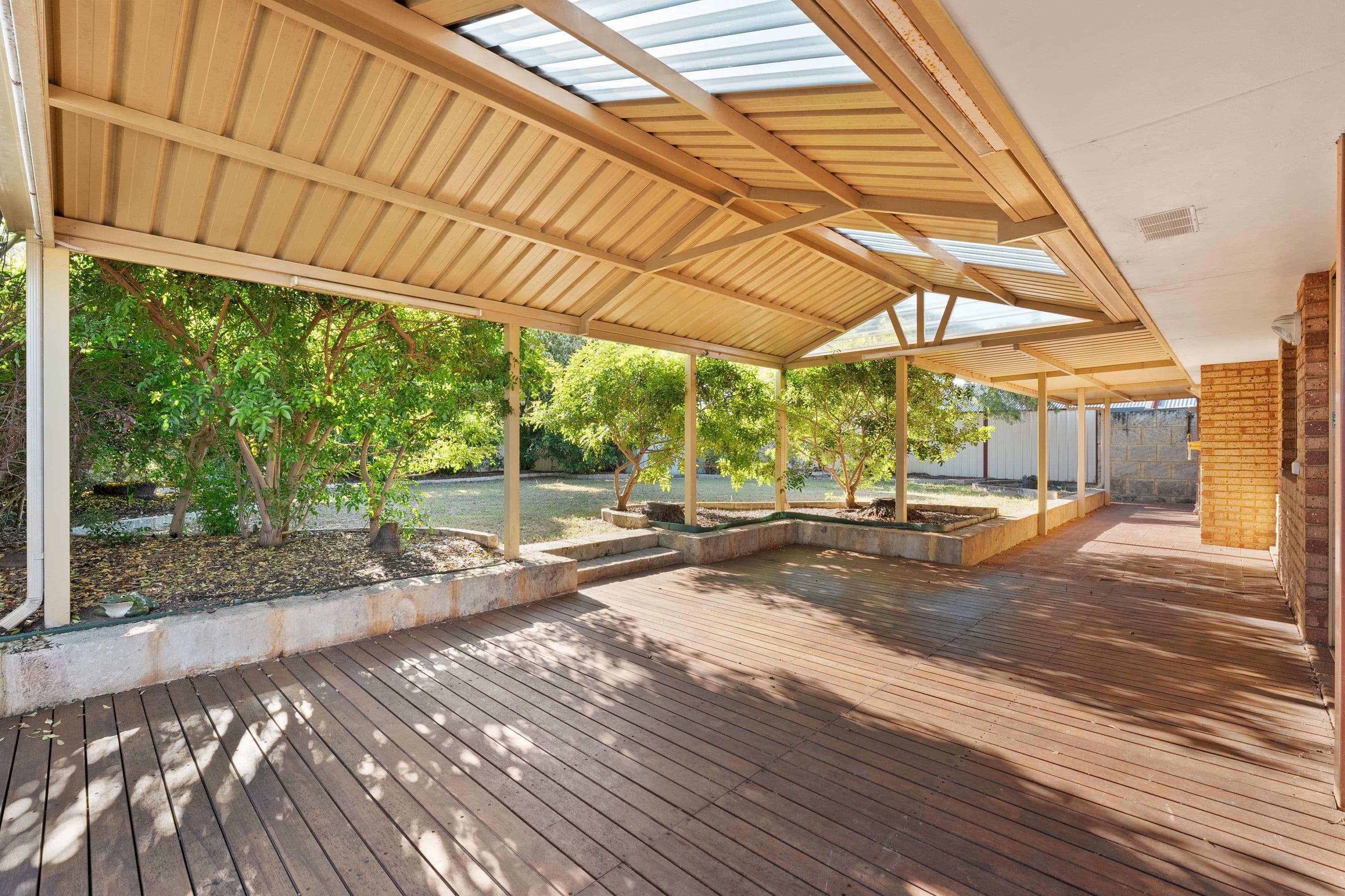 25 Warnbro Sound Avenue , Warnbro WA 6169, Warnbro - Thumbnail 4