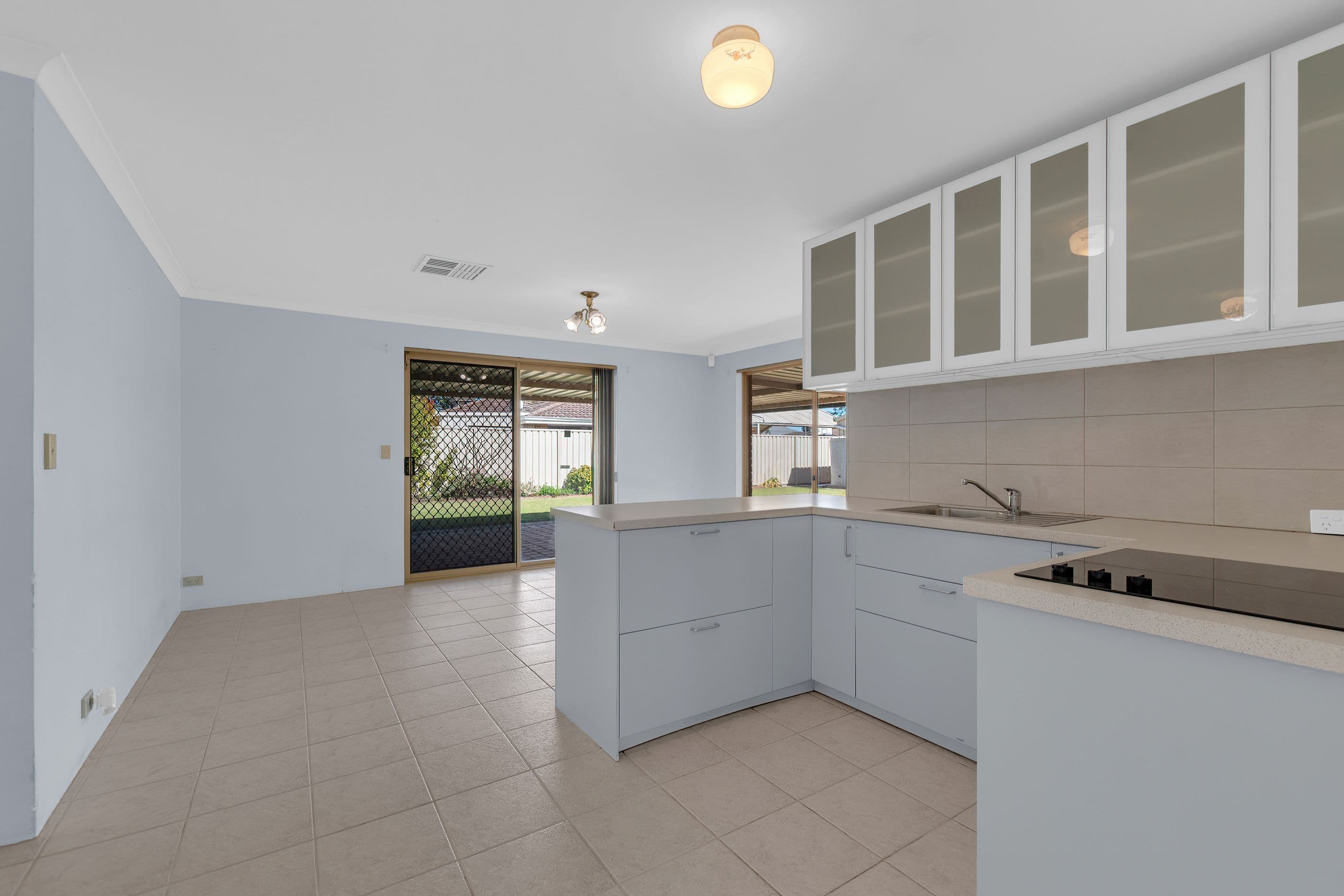 11 Dargin Way , Rockingham WA 6168, Rockingham - Thumbnail 8