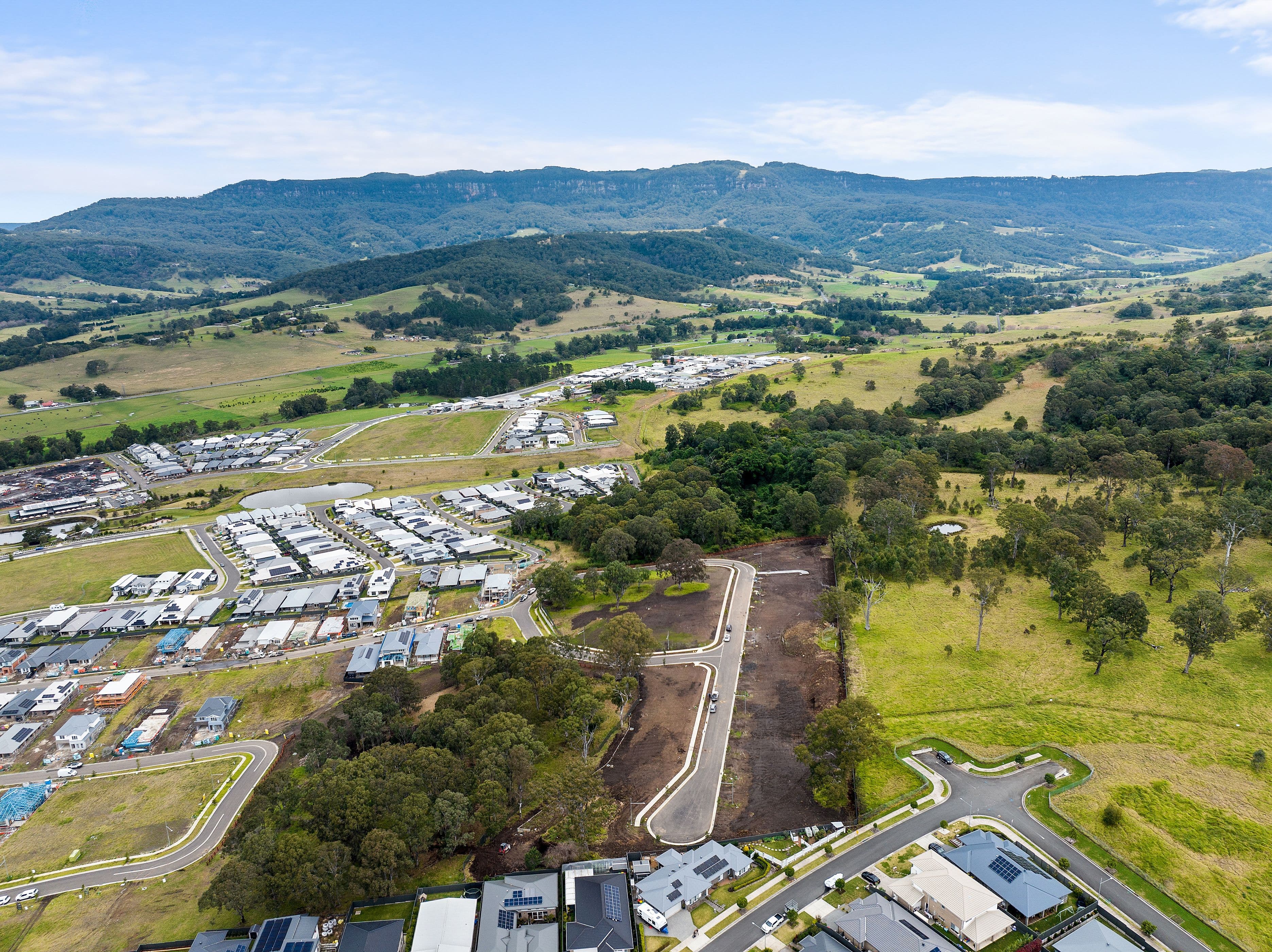 Lot 404 Silky Grove , Calderwood NSW 2527, Calderwood - Thumbnail 4