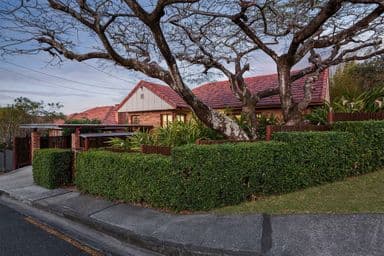 42 Newcastle Street, FAIRFIELD, QLD 4103, Fairfield - Image 1